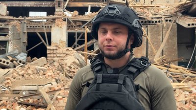 «Сусідка не ворушилася, лежала на підлозі, все у склі»: що кажуть очевидці про атаку РФ по Прилуках на Чернігівщині «Сусідка не ворушилася, лежала на підлозі, все у склі»: що кажуть очевидці про атаку РФ по Прилуках на Чернігівщині