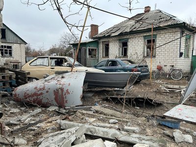 У Кременчуці через атаку БпЛА постраждали приватні будинки У Кременчуці через атаку БпЛА постраждали приватні будинки