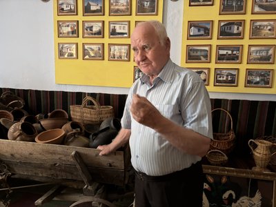 Від 257 майстрів до двох: історія села гончарів на Буковині Від 257 майстрів до двох: історія села гончарів на Буковині