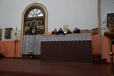 "Я без церкви себе не уявляю". Дружина священника з Сумщини розповіла про своє життя "Я без церкви себе не уявляю". Дружина священника з Сумщини розповіла про своє життя
