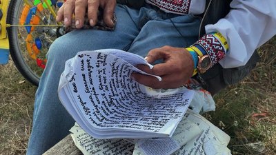 "Батюшка дивується – каже, талант": житель Нової Басані написав понад 100 віршів про війну після деокупації села "Батюшка дивується – каже, талант": житель Нової Басані написав понад 100 віршів про війну після деокупації села