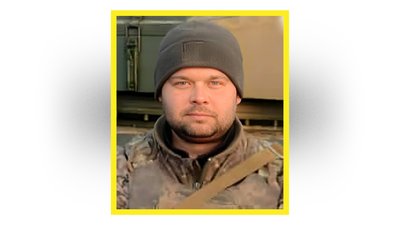Похорон військових на Чернігівщині: попрощалися з Олегом Непийводою та Олександром Кошовим