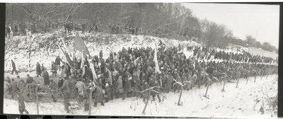 Траурна хода під час перепоховання Василя Стуса, Юрія Литвина та Олекси Тихого на Байковому цвинтарі Траурна хода під час перепоховання Василя Стуса, Юрія Литвина та Олекси Тихого на Байковому цвинтарі