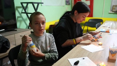 Херсон, волонтери, Олена Білуха, майстерклас, декупаж Херсон, волонтери, Олена Білуха, майстерклас, декупаж