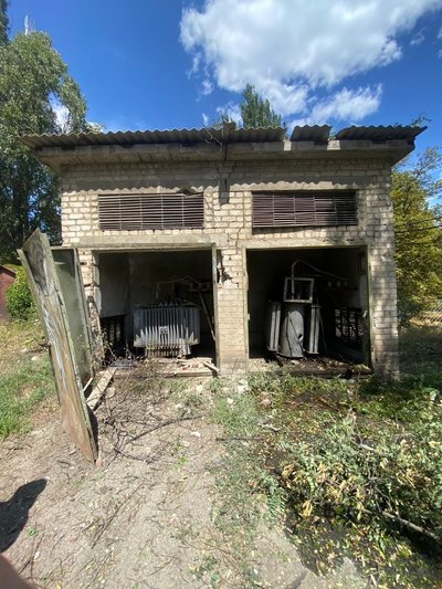 Російська армія вдарила по Кураховому: четверо людей поранені Російська армія вдарила по Кураховому: четверо людей поранені