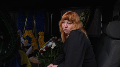 Загинув в авіакатастрофі, коли везли на обмін: у Славутичі прощалися з нацгвардійцем Іваном Роєм Загинув в авіакатастрофі, коли везли на обмін: у Славутичі прощалися з нацгвардійцем Іваном Роєм