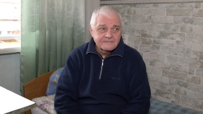 "Стіни є, тепло, вода, їжа": як переселенці живуть у гуртожитку на Волині "Стіни є, тепло, вода, їжа": як переселенці живуть у гуртожитку на Волині