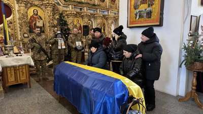 У Полтаві прощаються із воїнами Іваном Вербичем та Валентином Журбою