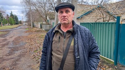 Донецька область начальник Удачненської селищної військової адміністрацій Валерій Дугельний Донецька область начальник Удачненської селищної військової адміністрацій Валерій Дугельний