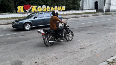 "Їздять, створюють шум, люди думають, що «шахеди» летять": чи законно забороняти рух мотоциклів на Чернігівщині "Їздять, створюють шум, люди думають, що «шахеди» летять": чи законно забороняти рух мотоциклів на Чернігівщині
