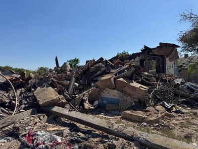 "Людей вже нічого не поверне". Наслідки ракетної атаки РФ по Гуляйполю на Дніпропетровщині 1 липня "Людей вже нічого не поверне". Наслідки ракетної атаки РФ по Гуляйполю на Дніпропетровщині 1 липня