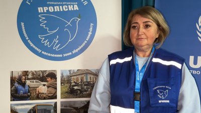 Представниця гуманітарної місії "Проліска" Оксана Ільїнська Донецька область Представниця гуманітарної місії "Проліска" Оксана Ільїнська Донецька область
