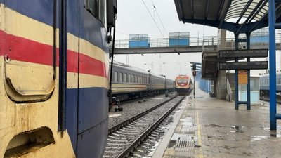 Нові тарифи у приміських електричках: як змінилась ціна за проїзд та що про це кажуть пасажири Нові тарифи у приміських електричках: як змінилась ціна за проїзд та що про це кажуть пасажири