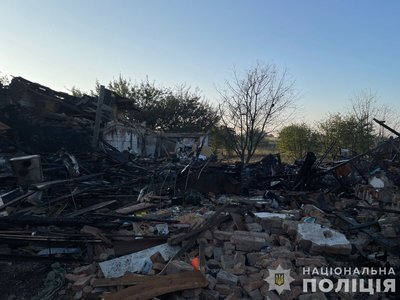 Пошкоджені будинки, ферма та лінії електропередач: наслідки ударів РФ по Сумщині Пошкоджені будинки, ферма та лінії електропередач: наслідки ударів РФ по Сумщині