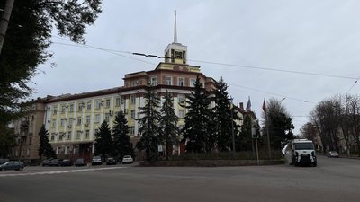 Борги по зарплатах на «Кривбасзалізрудком». Працівники мітингують, на підприємстві кажуть, що розпочали погашення Борги по зарплатах на «Кривбасзалізрудком». Працівники мітингують, на підприємстві кажуть, що розпочали погашення