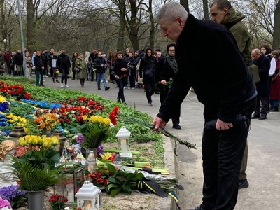 40 днів за Да Вінчі 40 днів за Да Вінчі