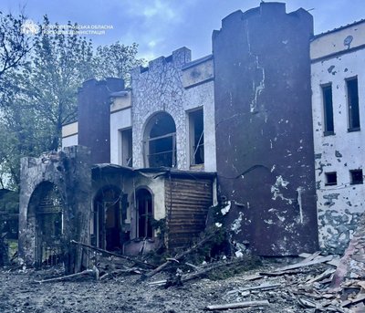 Поранені через атаки, збили 56 БпЛА, день відкритих дверей у музеях. Головні новини Дніпра та області 17 травня Поранені через атаки, збили 56 БпЛА, день відкритих дверей у музеях. Головні новини Дніпра та області 17 травня