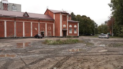 Трамп і сквер у Чернігові: що змінилось за рік для міста та мікрорайону Шерстянка Трамп і сквер у Чернігові: що змінилось за рік для міста та мікрорайону Шерстянка