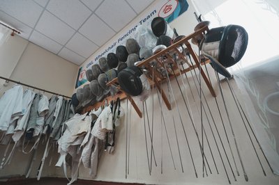 Фехтувальне спорядження Фехтувальне спорядження