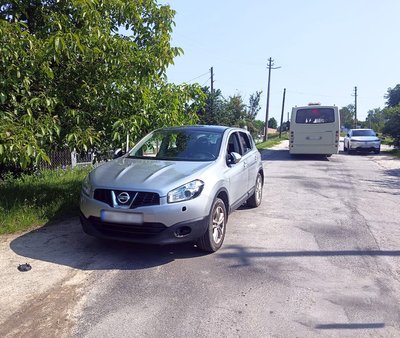 У Звягелі водій авто збив 9-річну дитину на пішохідному переході У Звягелі водій авто збив 9-річну дитину на пішохідному переході