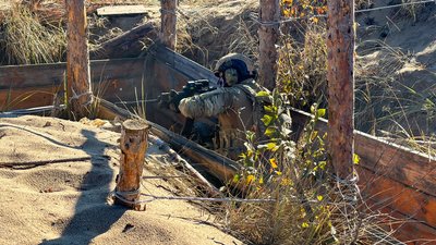 тренування навчання бійці спецпідрозділу "Recon Team Kilo" ГУР МО України Донецька область 16 листопада 2024 року тренування навчання бійці спецпідрозділу "Recon Team Kilo" ГУР МО України Донецька область 16 листопада 2024 року