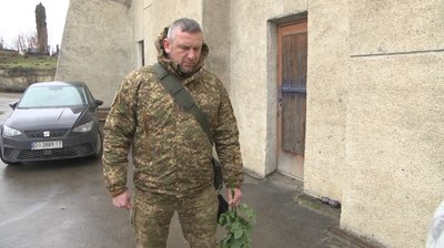 У Тернополі провели в останню дорогу нацгвардійця Олексія Гонту У Тернополі провели в останню дорогу нацгвардійця Олексія Гонту