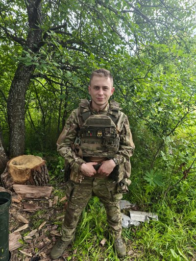 "Він загинув у мене на руках": історія актора, який став прикордонником "Він загинув у мене на руках": історія актора, який став прикордонником