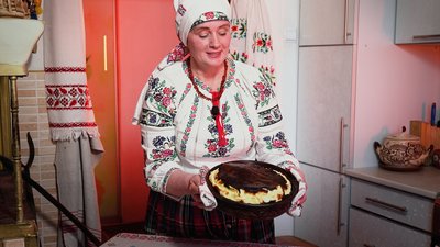 "Кулінарний спадок": як готують десерт із молозива на Рівненщині "Кулінарний спадок": як готують десерт із молозива на Рівненщині