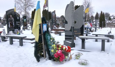 На Черкащині родичам загиблого захисника відмовили в компенсації на пам’ятник: що каже міський голова На Черкащині родичам загиблого захисника відмовили в компенсації на пам’ятник: що каже міський голова