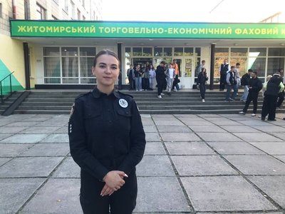 "Легкі гроші — смертельні наслідки": як підліткам Житомирщини не потрапити у пастку російських спецслужб "Легкі гроші — смертельні наслідки": як підліткам Житомирщини не потрапити у пастку російських спецслужб