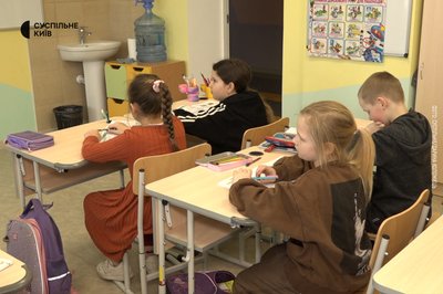 Чотири роки очікування: учні Бузової повернулися до відновленого ліцею Чотири роки очікування: учні Бузової повернулися до відновленого ліцею