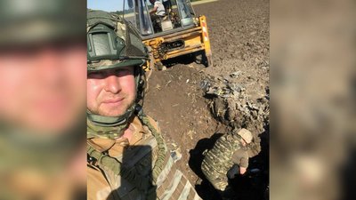 У полі на Вінниччині знайшли частину безпілотника, яка не здетонувала У полі на Вінниччині знайшли частину безпілотника, яка не здетонувала