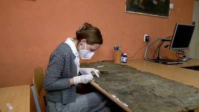 "Люблю давати друге дихання творам мистецтва": реставраторка з Вінниччини відновлює старовинні ікони "Люблю давати друге дихання творам мистецтва": реставраторка з Вінниччини відновлює старовинні ікони