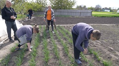 "Подарувала їм серце": родина "Подарувала їм серце": родина