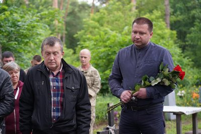 В Охтирці попрощались із захисником Андрієм Бабичем В Охтирці попрощались із захисником Андрієм Бабичем