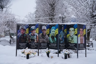 Стела, військові, портрети, Старий Лисець Стела, військові, портрети, Старий Лисець