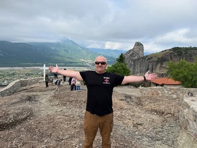 "Продовжую рухатись": в Одесі ветеран з порушенням зору працює викладачем "Продовжую рухатись": в Одесі ветеран з порушенням зору працює викладачем