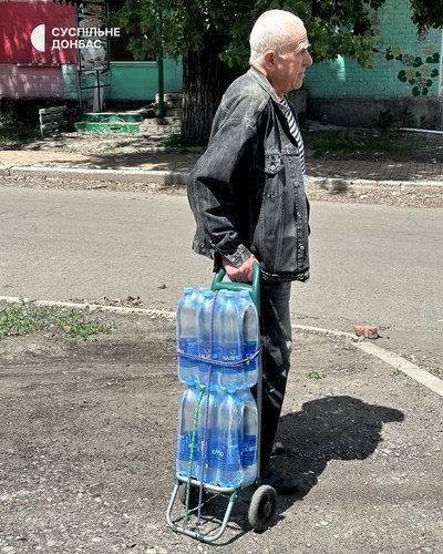 Скільки людей та яка ситуація в Білозерському: фотодобірка із прифронтового міста Скільки людей та яка ситуація в Білозерському: фотодобірка із прифронтового міста