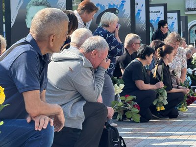 Попрощалися з військовим Ігорем Кондратюком у Рівному Попрощалися з військовим Ігорем Кондратюком у Рівному