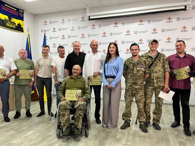 18 родин ветеранів з Черкащини отримали сертифікати на житло 18 родин ветеранів з Черкащини отримали сертифікати на житло