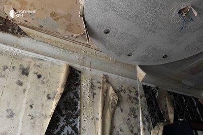 Будинок на Банковій через рік після обстрілу Будинок на Банковій через рік після обстрілу