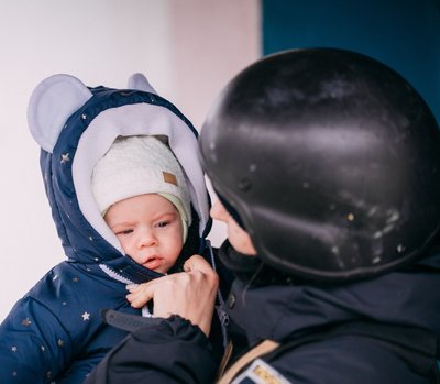 Зі Старосалтівської громади евакуювали дитину Зі Старосалтівської громади евакуювали дитину