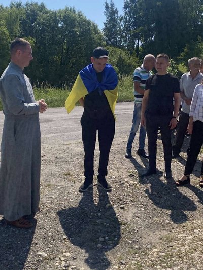 повернення з полону, зустріч полоненого, обмін, руслан квятковський повернення з полону, зустріч полоненого, обмін, руслан квятковський