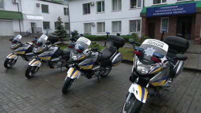У Рівному вперше запрацював мотопатруль У Рівному вперше запрацював мотопатруль