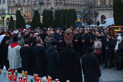 90 роковини: у Львові вшанували пам'ять жертв Голодоморів