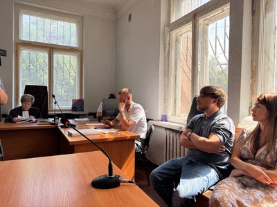 У Дніпрі проходить засідання суду по справі нардепа Тищенка