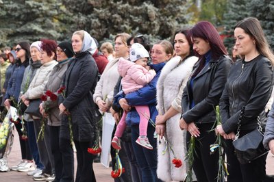 На Миколаївщині провели в останню путь захисника Михайла Клязьміна На Миколаївщині провели в останню путь захисника Михайла Клязьміна