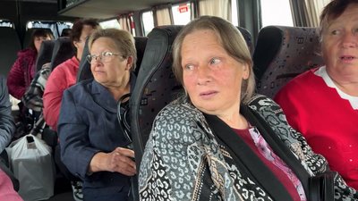 Понад місяць не було сполучення з центром громади: на Чернігівщині запустили безплатний рейс з села, що за 4 км від РФ Понад місяць не було сполучення з центром громади: на Чернігівщині запустили безплатний рейс з села, що за 4 км від РФ