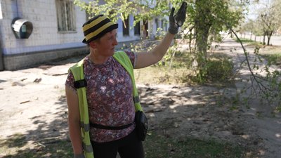 Пошкоджені два поштових відділення, музична школа, дитсадок та жилі будинки: подробиці російської атаки на Сновськ Пошкоджені два поштових відділення, музична школа, дитсадок та жилі будинки: подробиці російської атаки на Сновськ