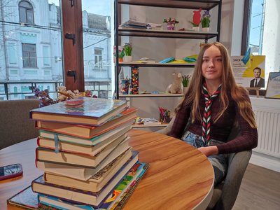 Книги для зруйнованих бібліотек: Житомир передав Чернігівщині понад сто українськомовних видань Книги для зруйнованих бібліотек: Житомир передав Чернігівщині понад сто українськомовних видань